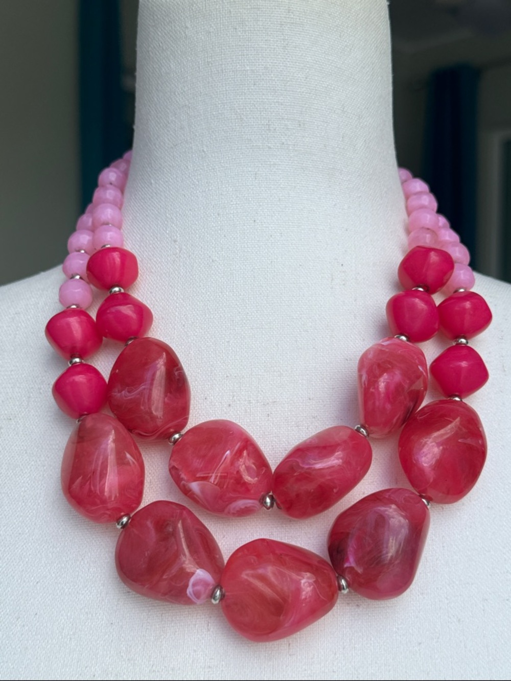 C1948 beaded statement necklace